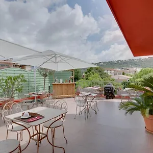 Casabella Hotel